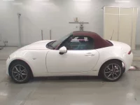 Mazda ROADSTER лот № 33042 оценка 3.5  с аукциона в Японии 3