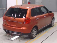 Mazda VERISA лот № 70041 оценка 4  с аукциона в Японии 1