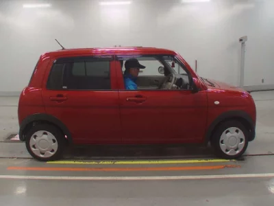 Suzuki Alto Lapin