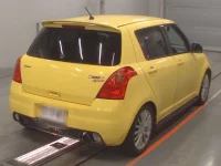 Suzuki SWIFT лот № 10057 оценка R  с аукциона в Японии 1