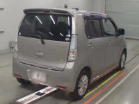 Suzuki WAGON R лот № 59 оценка 3.5  с аукциона в Японии 1