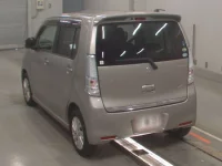 Suzuki WAGON R лот № 59 оценка 3.5  с аукциона в Японии 5