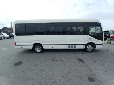 Toyota COASTER