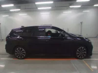 Subaru LEVORG лот № 30382 оценка 4.5  с аукциона в Японии 2