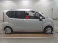 Subaru STELLA лот № 90123 оценка 4.5  с аукциона в Японии 2