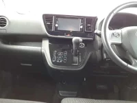 Nissan DAYZ ROOX лот № 30082 оценка 3.5  с аукциона в Японии 8