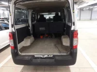 Nissan CARAVAN VAN лот № 90091 оценка 3.5  с аукциона в Японии 8