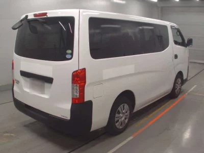 Nissan CARAVAN VAN  с аукциона в Японии