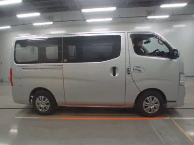 Nissan CARAVAN VAN  с аукциона в Японии