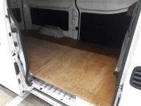 Nissan CARAVAN VAN лот № 90039 оценка 3  с аукциона в Японии 9