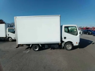 Nissan ATLAS  с аукциона в Японии