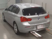 BMW 1-Series лот № 38010 оценка 4  с аукциона в Японии 5