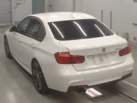 BMW 3-Series лот № 38012 оценка 4.5  с аукциона в Японии 5