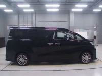 Toyota VELLFIRE лот № 30144 оценка 4.5  с аукциона в Японии 2