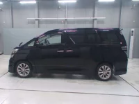 Toyota VELLFIRE лот № 30143 оценка 4  с аукциона в Японии 3