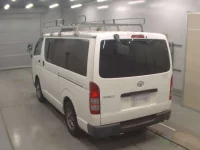 Toyota HIACE VAN лот № 30356 оценка 3  с аукциона в Японии 5