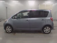 Toyota RACTIS лот № 30370 оценка 3.5  с аукциона в Японии 3