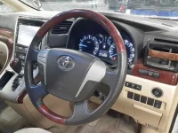 Toyota VELLFIRE лот № 30365 оценка 3.5  с аукциона в Японии 6