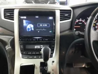 Toyota VELLFIRE лот № 30264 оценка 4  с аукциона в Японии 8