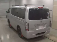 Nissan CARAVAN VAN лот № 30349 оценка 3  с аукциона в Японии 5
