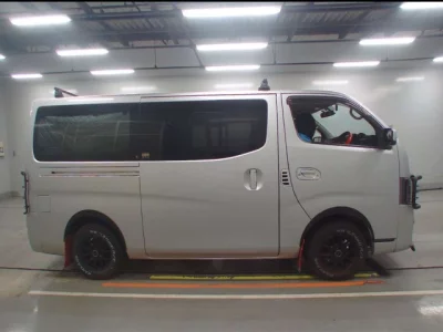 Nissan CARAVAN VAN  с аукциона в Японии