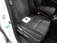 Toyota VOXY лот № 30378 оценка 4  с аукциона в Японии 7