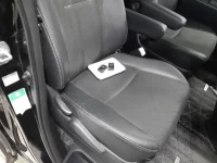 Toyota VOXY лот № 30379 оценка 3  с аукциона в Японии 7