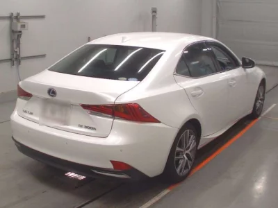 Lexus IS