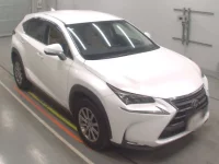 Lexus NX лот № 30473 оценка 4  с аукциона в Японии 4