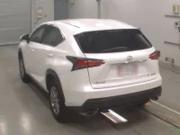 Lexus NX лот № 30473 оценка 4  с аукциона в Японии 5