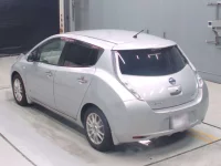 Nissan LEAF лот № 70134 оценка 4.5  с аукциона в Японии 5