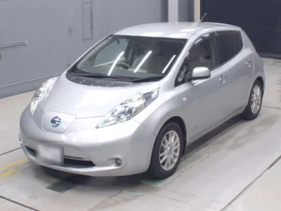Nissan LEAF  с аукциона в Японии