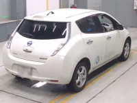 Nissan LEAF лот № 30222 оценка 4.5  с аукциона в Японии 1