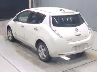 Nissan LEAF лот № 30222 оценка 4.5  с аукциона в Японии 5