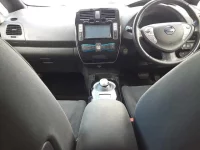 Nissan LEAF лот № 60061 оценка 4  с аукциона в Японии 8