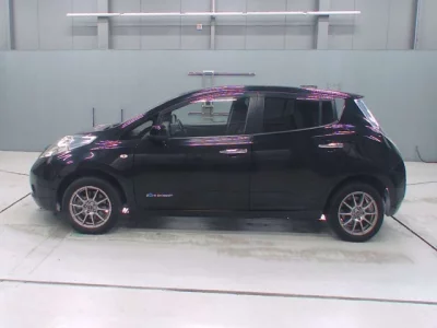 Nissan LEAF  с аукциона в Японии