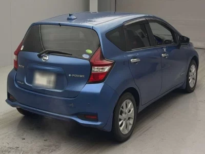 Nissan NOTE  с аукциона в Японии