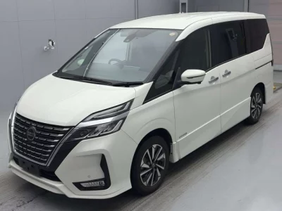 Nissan SERENA  с аукциона в Японии