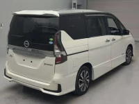 Nissan SERENA лот № 270 оценка RA  с аукциона в Японии 1