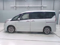 Nissan SERENA лот № 30204 оценка 4  с аукциона в Японии 3