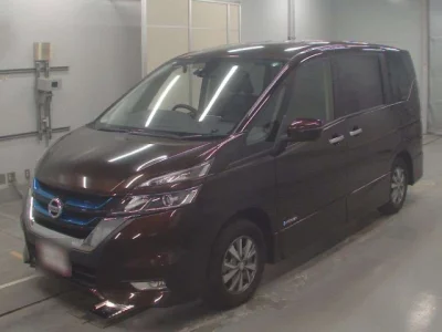 Nissan SERENA  с аукциона в Японии