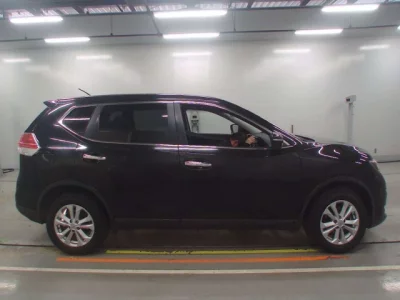 Nissan X-TRAIL  с аукциона в Японии