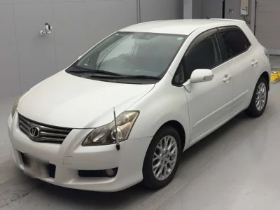 Toyota BLADE