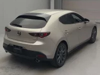 Mazda MAZDA3 лот № 30029 оценка 4  с аукциона в Японии 1