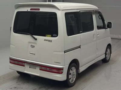 Daihatsu Atrai Wagon  с аукциона в Японии