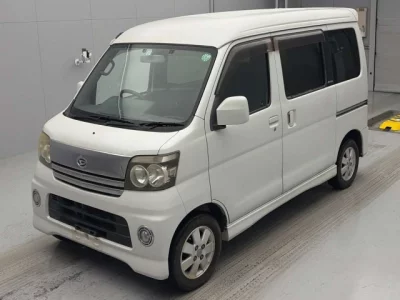 Daihatsu Atrai Wagon  с аукциона в Японии