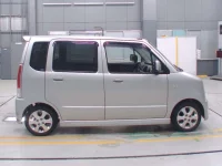 Suzuki WAGON R лот № 60060 оценка 3.5  с аукциона в Японии 2