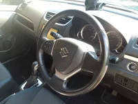 Suzuki SWIFT лот № 30213 оценка 3  с аукциона в Японии 6