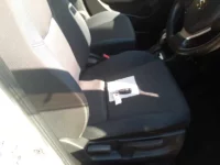 Suzuki SWIFT лот № 30213 оценка 3  с аукциона в Японии 7