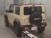 Suzuki JIMNY SIERRA лот № 30458 оценка 4.5  с аукциона в Японии 5